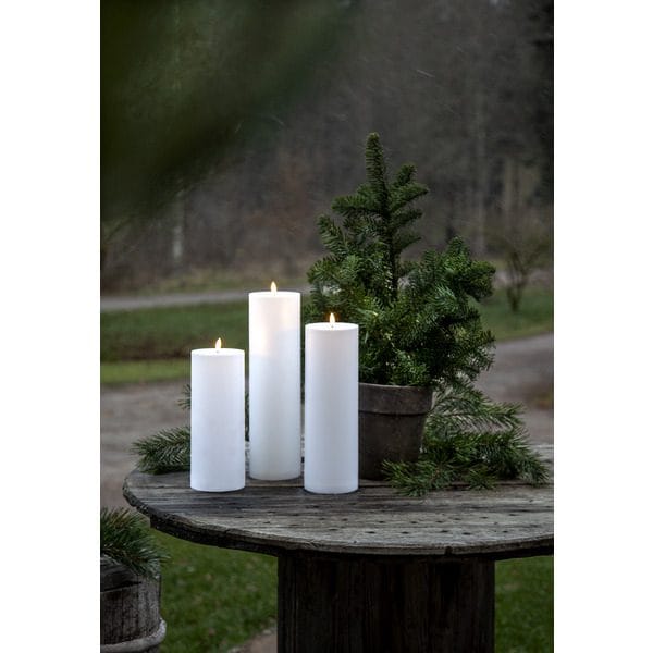 Flamme Rak LED Ljus 27,5 cm - vit - Belysning - Utelampor & utomhusbelysning - Bordslampa utomhus