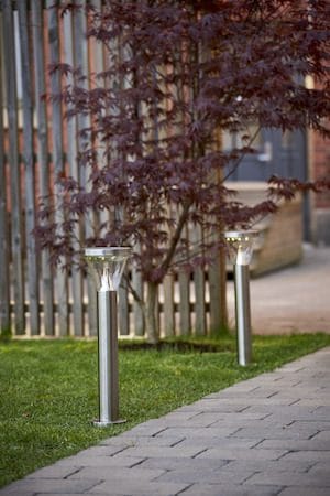Narona Solcellspollare 50 cm - silver - Belysning - Utelampor & utomhusbelysning - Pollare