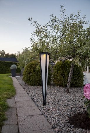 Pyramis Solcellspollare 61 cm - svart - Belysning - Utelampor & utomhusbelysning - Pollare
