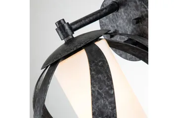 Utomhusvägglampa Quoizel Smed - Belysning - Utelampor & utomhusbelysning - Fasadbelysning & vägglyktor