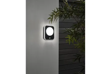 Vägglampa Utebelysning Eglo Madriz med Sensor - Svart/Vit - Belysning - Utelampor & utomhusbelysning - Fasadbelysning & vägglyktor
