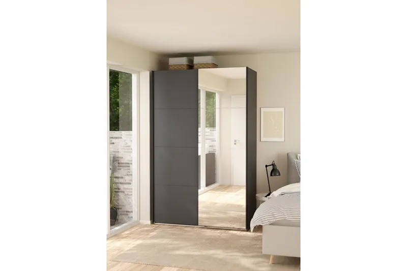 Elvos Garderob med Spegel 139x220 cm - Svart - Förvaring - Garderober & garderobssystem