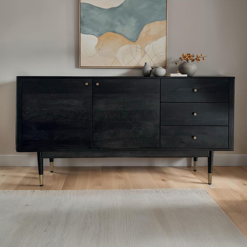 Beluna Sideboard 160 cm - djupsvart med guldfärgade detaljer - Förvaring - Förvaringsmöbler - Sideboard & skänk