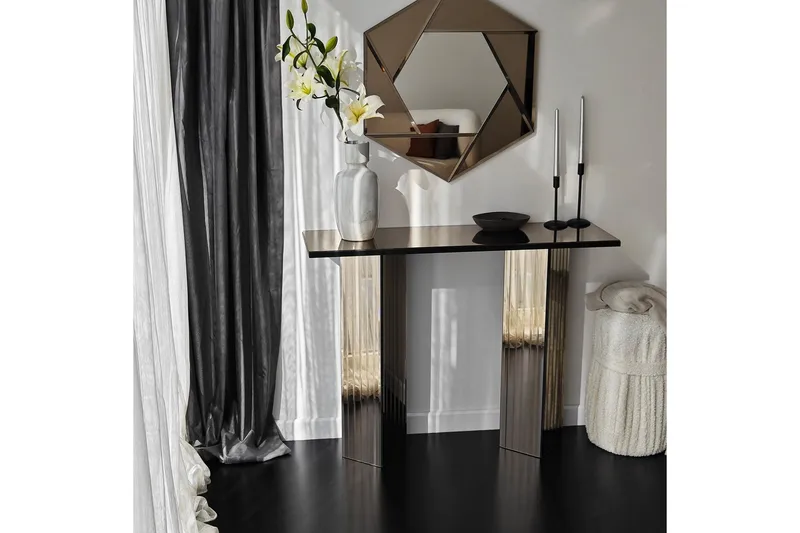 Ezlyn Byrå 105 cm - Brons - Möbler - Bord & matgrupp - Avlastningsbord & sidobord - Konsolbord & hallbord