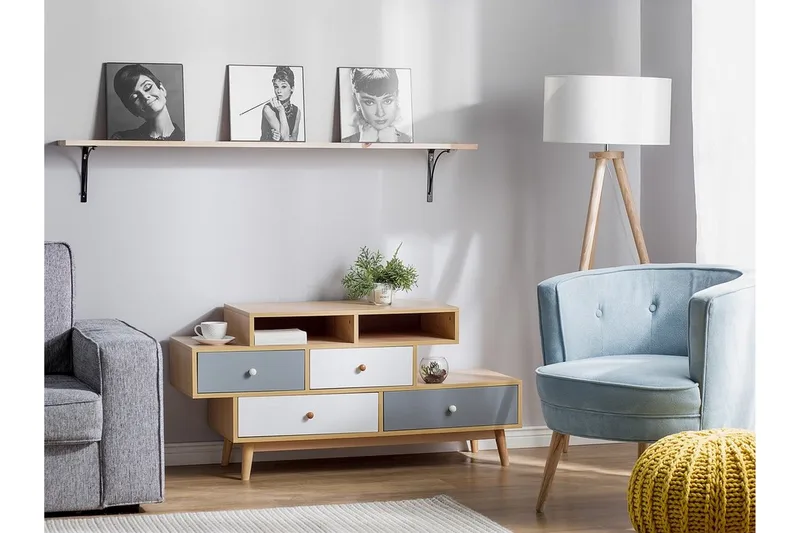 Irvine Byrå 40|119,5 cm - Trä/Natur - Förvaring - Förvaringsmöbler - Byrå