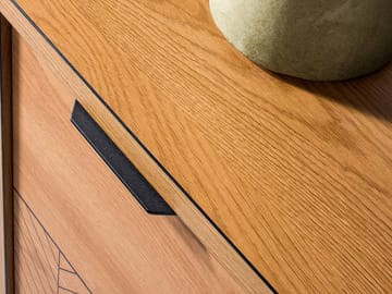 Fonti Rektangulär Skänk 158 cm i Trä med Glaslucka - Brun - Förvaring - Förvaringsmöbler - Sideboard & skänk