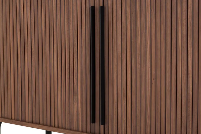 Noira Smalt Sideboard Ribbad Valnöt 150x45 cm - Valnöt / Brun - Förvaring - Förvaringsmöbler - Sideboard & skänk