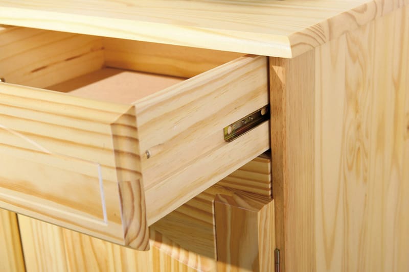 Skänk Ejder 130 cm - Furu - Förvaring - Förvaringsmöbler - Sideboard & skänk