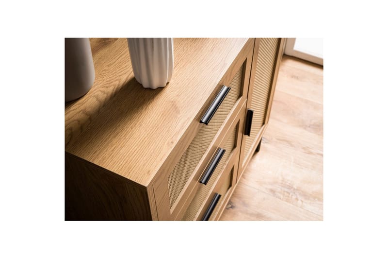 Sideboard Wohnling Melaminbelagd MDF-ekoptik, 3 lådor, 1 dörr med rottingfront Modern - Möbler - Bord & matgrupp - Avlastningsbord & sidobord - Lampbord & sidobord