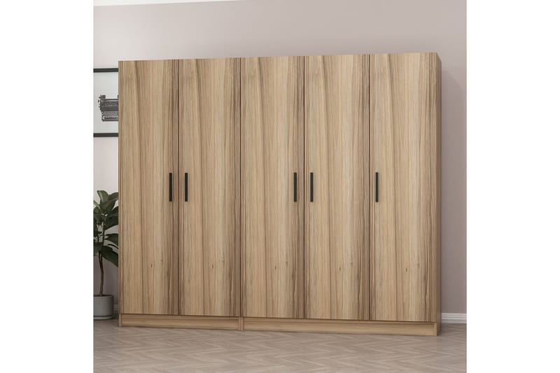 Fruitland Garderob 225 cm - Brun - Förvaring - Garderober & garderobssystem