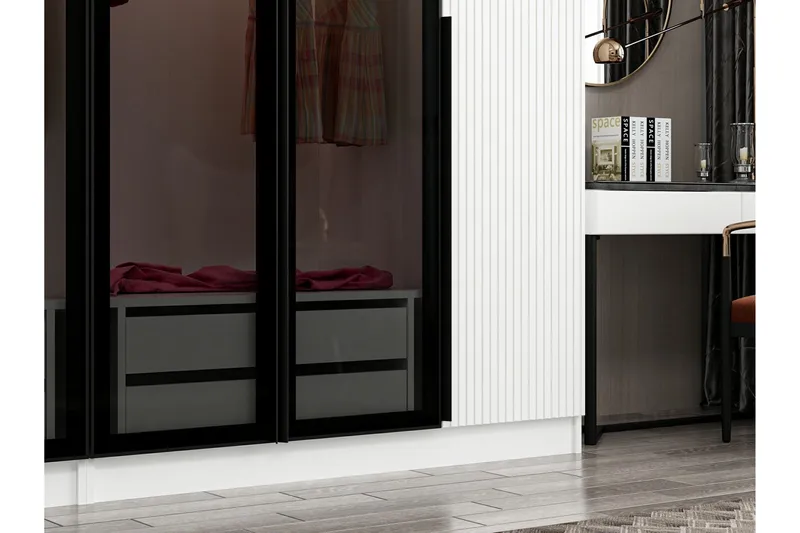 Fruitland Garderob 225 cm - Vit - Förvaring - Garderober & garderobssystem