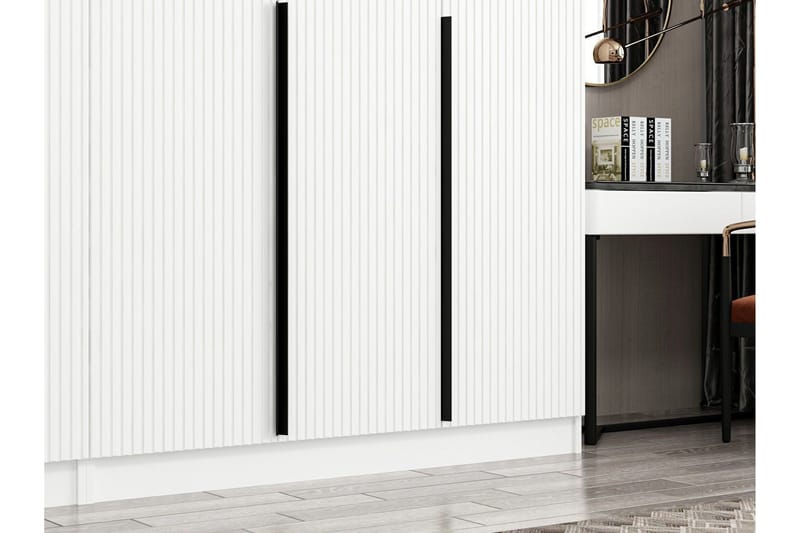 Fruitland Garderob 270 cm - Vit - Förvaring - Garderober & garderobssystem