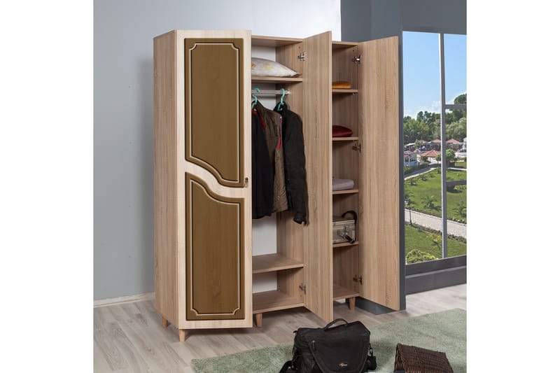 Garderob Gillberga 135 cm - Brun/Orange - Förvaring - Garderober & garderobssystem