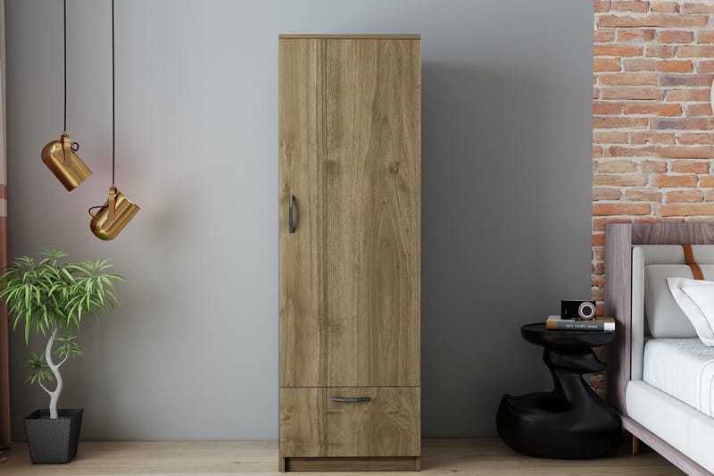 Garderob Kleoo 50x187 cm Brun - Hanah Home - Förvaring - Garderober & garderobssystem