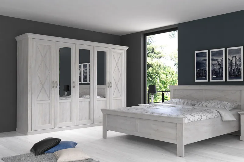 Hurlston Garderob 255 cm - Vit - Förvaring - Garderober & garderobssystem