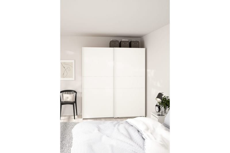 Takeru Garderob 179x200 cm - Vit - Förvaring - Garderober & garderobssystem