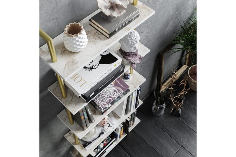 Konsterud Bokhylla - Guld - Förvaring - Hylla - Steghylla & trapphylla