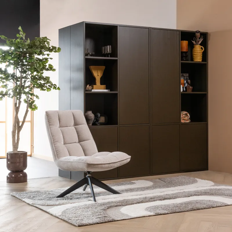 Förvaringsskåp Meggy 215 cm - Mellanbrun - Förvaring - Skåp - Förvaringsskåp