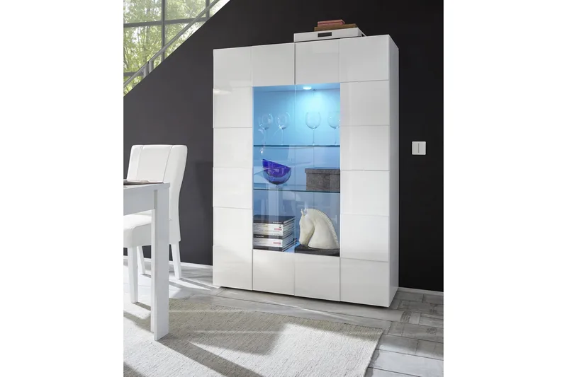 Tabor Vitrinskåp 42 cm djup 121 cm bred 166 cm hög Ljust Trä - Vit Högglanslack - Förvaring - Skåp - Vitrinskåp