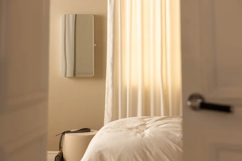 Rogue Smyckesskåp med Spegel - Vit - Förvaring - Småförvaring - Smyckesförvaring - Smyckesställ & smyckesskrin