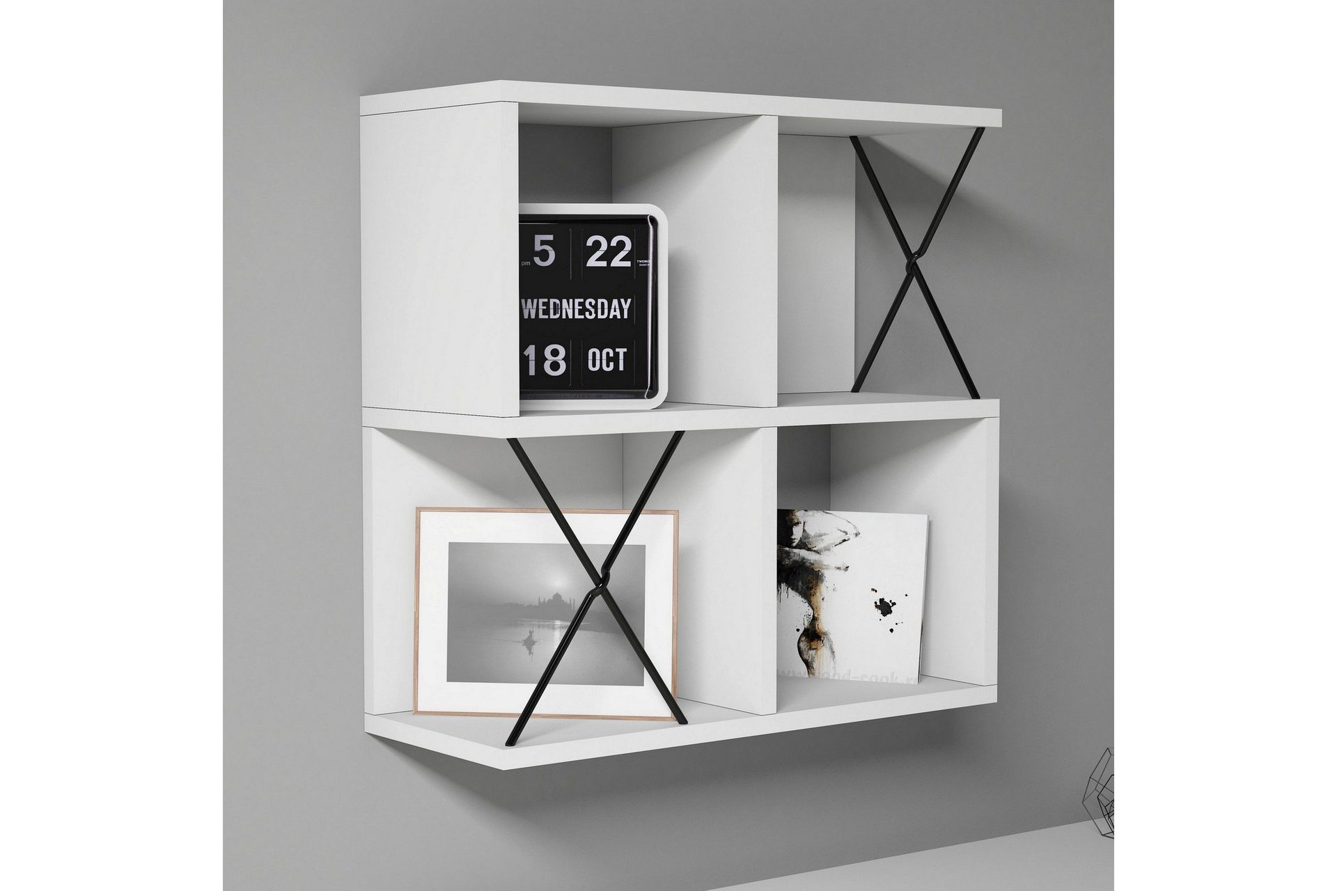 Hovdane V&auml;gghylla 60 cm - Vit/Svart