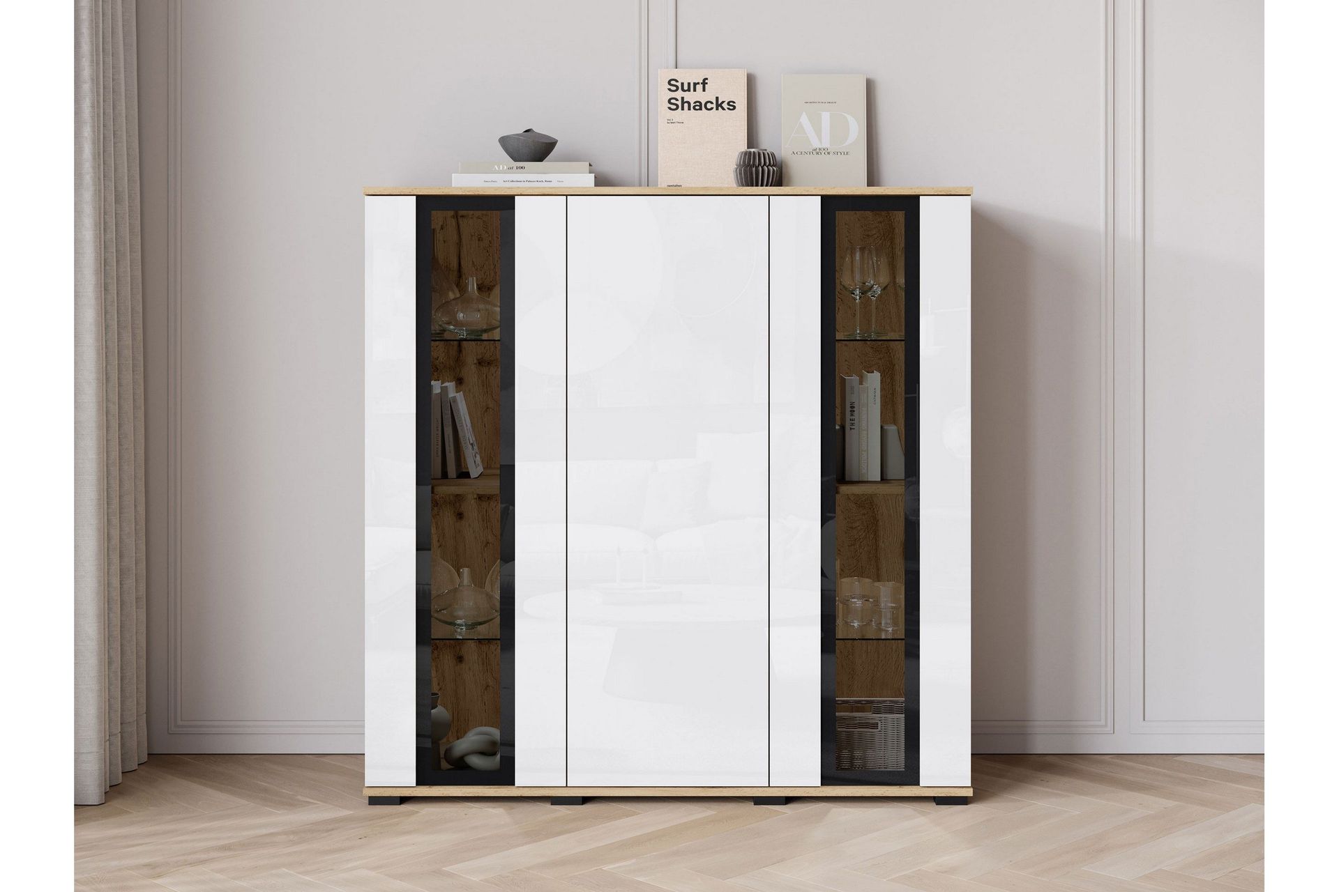Gamal Highboard - Svart