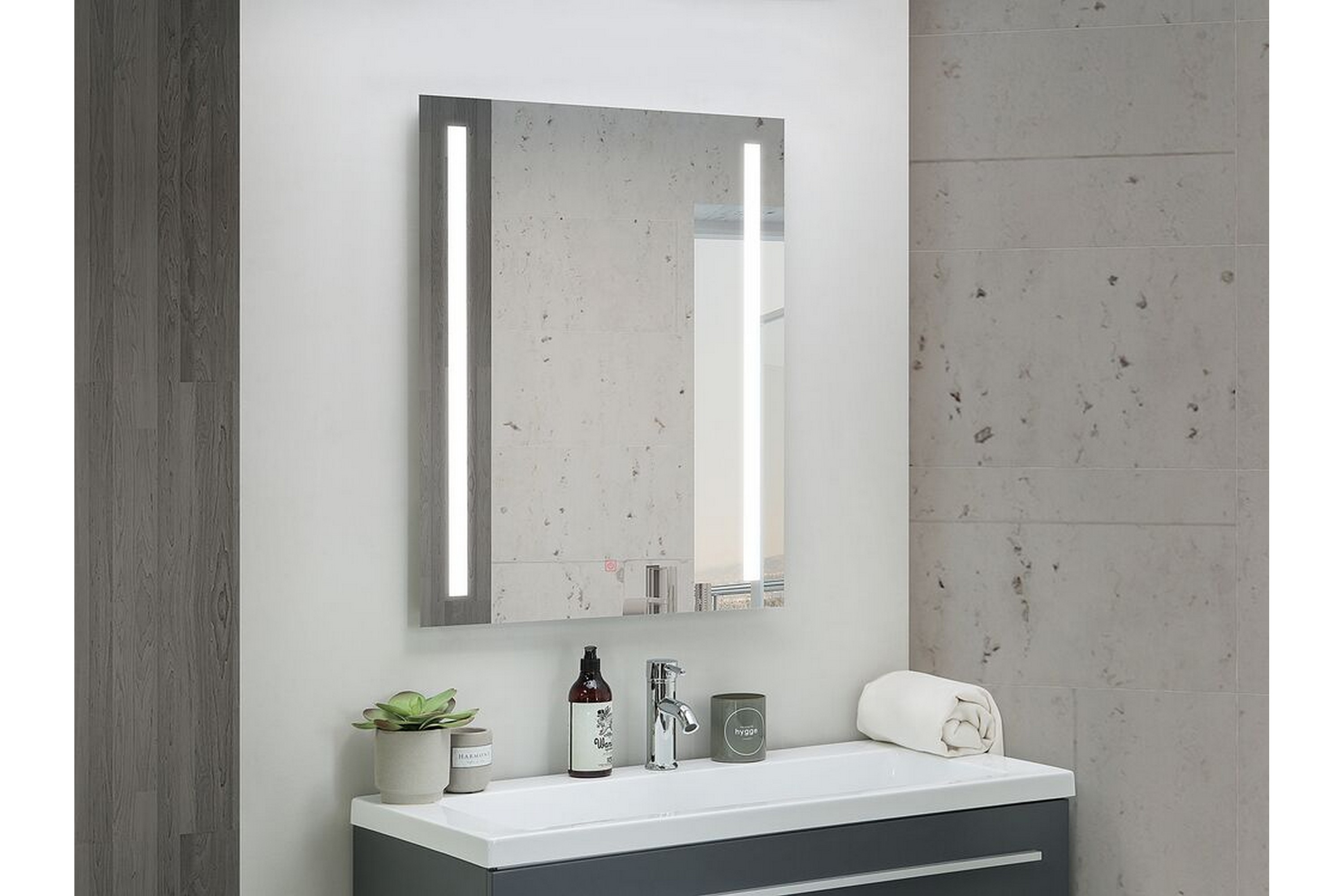Spegel Luisito LED 60x80 cm Silver