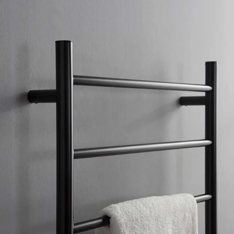 Handdukstork FAS 400 svart - Inredning - Badrumsinredning - Handdukstorkar - Handdukstork el