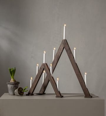 Albo Ljusstake 34 cm - valnötsbrun - Inredning - Dekoration & inredningsdetaljer - Julpynt & juldekoration