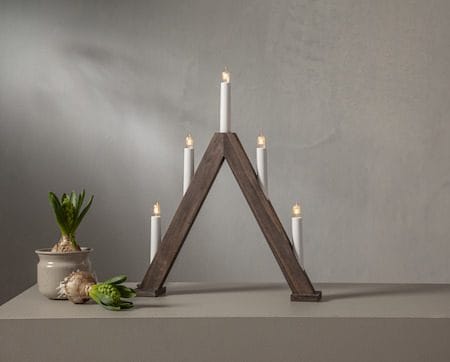Albo Ljusstake 34 cm - valnötsbrun - Inredning - Dekoration & inredningsdetaljer - Julpynt & juldekoration