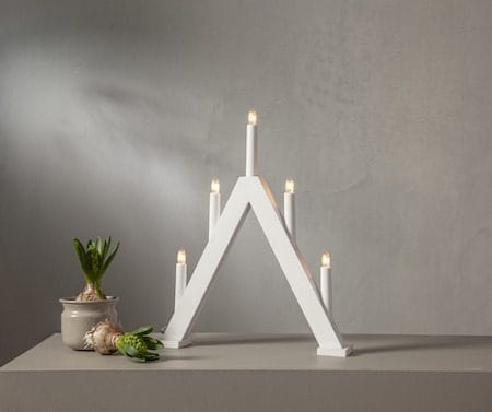 Albo Ljusstake 34 cm - vit - Inredning - Dekoration & inredningsdetaljer - Julpynt & juldekoration