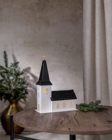 Churchill Inomhusdekoration kyrka 25.5 cm - vit och svart - Inredning - Dekoration & inredningsdetaljer - Julpynt & juldekoration
