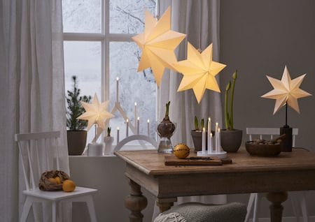 Doris 17.5 cm - Rund Ljusstake i Metall - Vit - Inredning - Dekoration & inredningsdetaljer - Julpynt & juldekoration