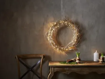Fizzy Krans med belysning 45 cm - guld - Inredning - Dekoration & inredningsdetaljer - Julpynt & juldekoration