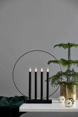 Glory Ljusstake 42 cm - svart med mässingsfärgad dekoration - Inredning - Dekoration & inredningsdetaljer - Julpynt & juldekoration