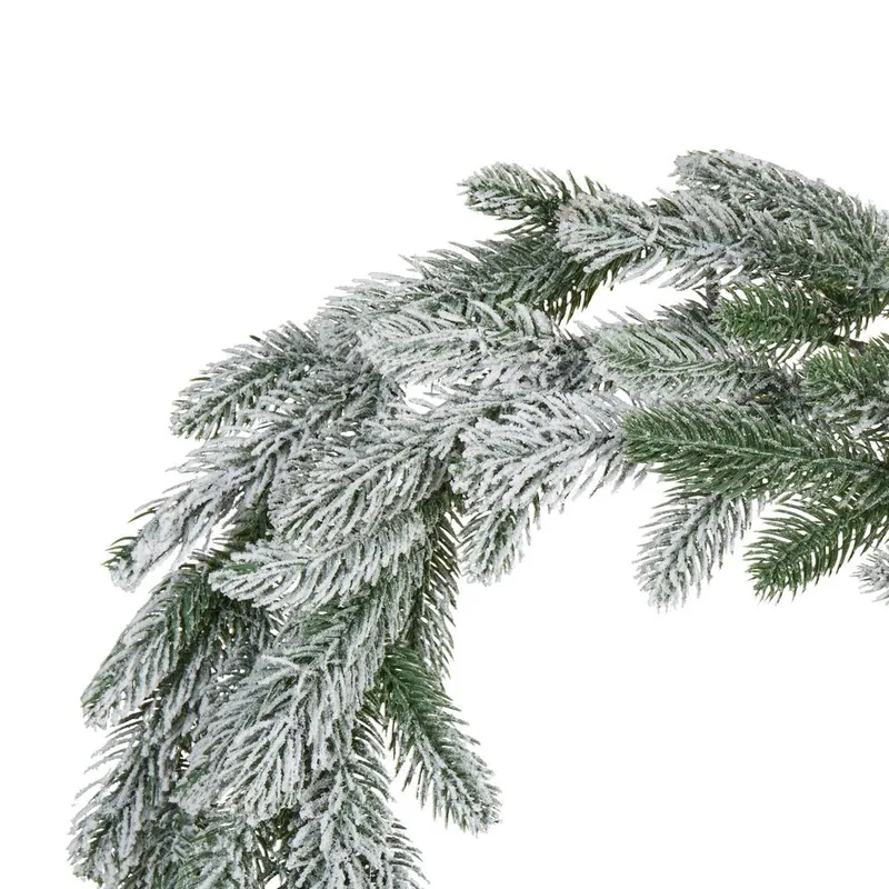 Snöig Julkrans Albini - Inredning - Dekoration & inredningsdetaljer - Julpynt & juldekoration