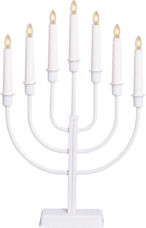 Kristina Adventsljusstake 31 cm - Ljusstake i Metall för Advent - Vit - Inredning - Dekoration & inredningsdetaljer - Julpynt & juldekoration
