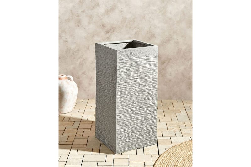 Trädgårdskruka Dion Grå, 33x33x70 cm - Grå, 33x33x70 cm - Inredning - Dekoration & inredningsdetaljer - Krukor & ytterkrukor - Utomhuskruka