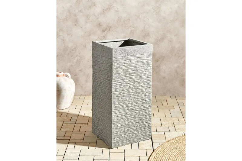 Trädgårdskruka Dion Grå, 33x33x70 cm - Grå, 33x33x70 cm - Inredning - Dekoration & inredningsdetaljer - Krukor & ytterkrukor - Utomhuskruka