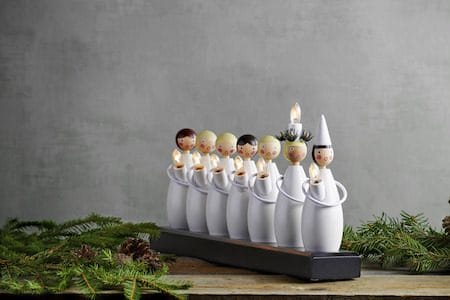 Luciatåg Ljusstake 48 cm - vit - Inredning - Dekoration & inredningsdetaljer - Julpynt & juldekoration