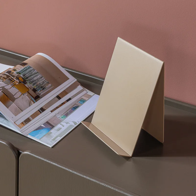 Bokstöd Stående Brook 19 cm - Sand - Inredning - Dekoration & inredningsdetaljer - Prydnadssaker - Bokstöd