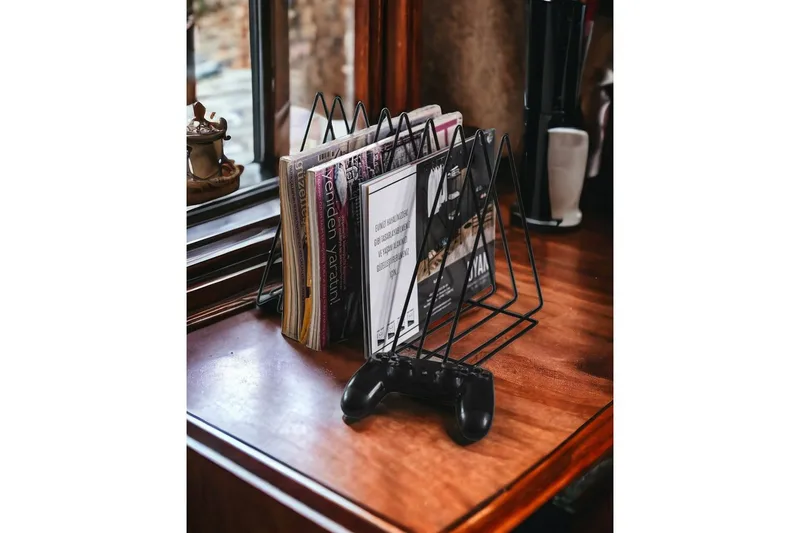 Horatio Tidningsställ 28x23 cm - Svart - Förvaring - Småförvaring - Förvaringsställ - Tidningsställ