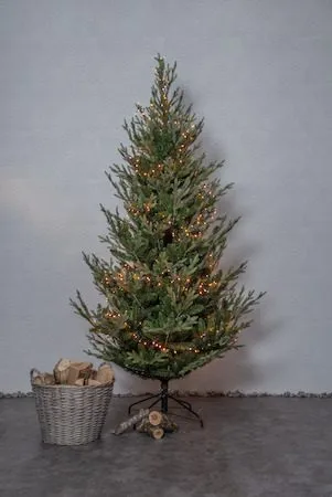 Konstgjord Julgran Uppsala 210 cm - Grön - Inredning - Dekoration & inredningsdetaljer - Julpynt & juldekoration - Plastgran