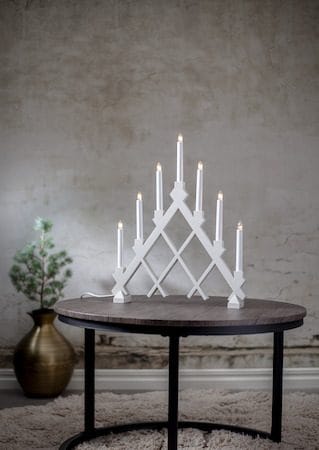 Rut Adventsljusstake 43 cm - Elljusstake i Trä för Fönster - Vit - Inredning - Dekoration & inredningsdetaljer - Julpynt & juldekoration