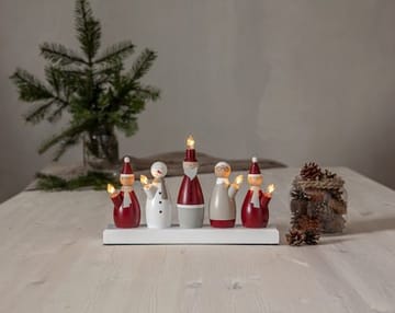 Tomtefamilj Adventsljusstake Luciatåg 33.5 cm - Ljusstake i Trä för Advent - Vinröd - Inredning - Dekoration & inredningsdetaljer - Julpynt & juldekoration