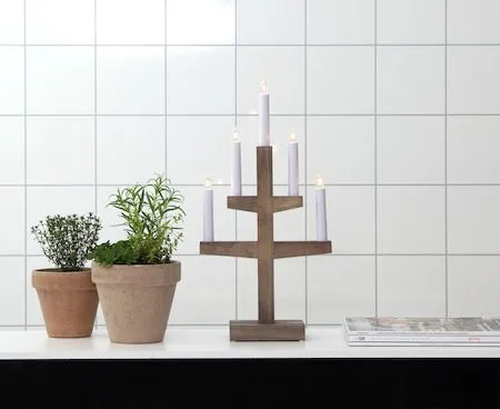 Trapp Adventsljusstake 24 cm - Elljusstake i Trä för Fönster - Mörkbrun - Inredning - Dekoration & inredningsdetaljer - Julpynt & juldekoration