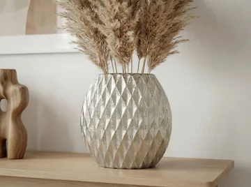 Larek Bordsvas i aluminium - Silver - Inredning - Dekoration & inredningsdetaljer - Vas - Blomvas