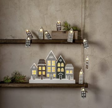 Villa Julby 32 cm - Ljusstake i Trä - Ljusgrå - Inredning - Dekoration & inredningsdetaljer - Julpynt & juldekoration