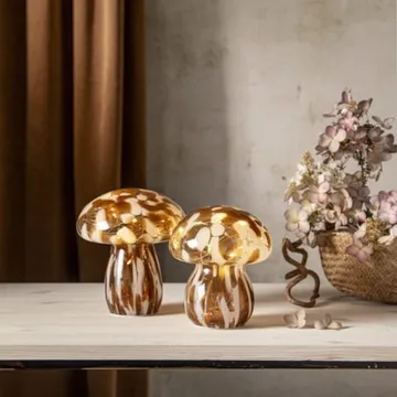 Funghi Glasdekoration 13 cm - brun/vit - Inredning - Barnrum inredning - Lampa barnrum