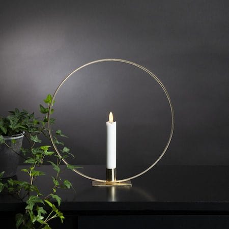 Flamme Ring Inomhusdekoration 28.5 cm - mässing/vit - Inredning - Ljus & dofter - Ljusstakar & ljuslyktor